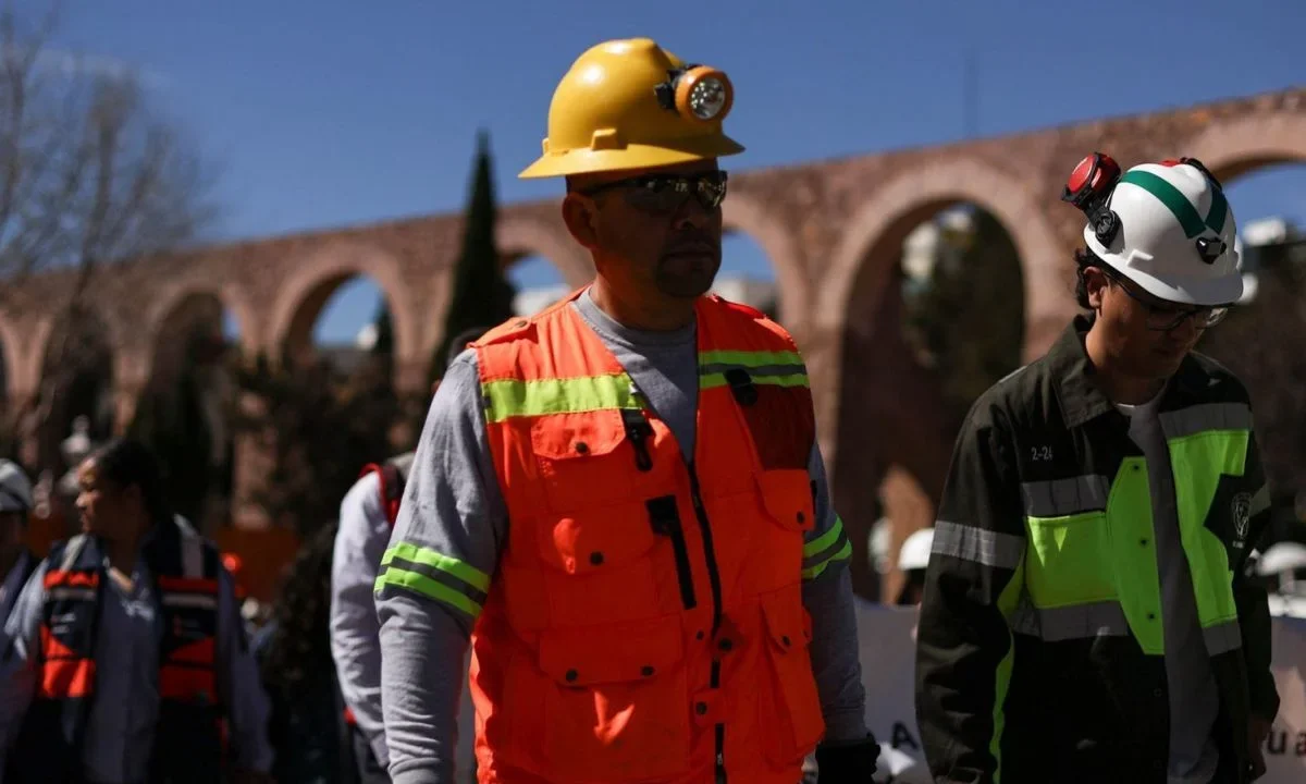 Agrupaciones Obreras ven incompleta y sin beneficios la reforma de 40 horas