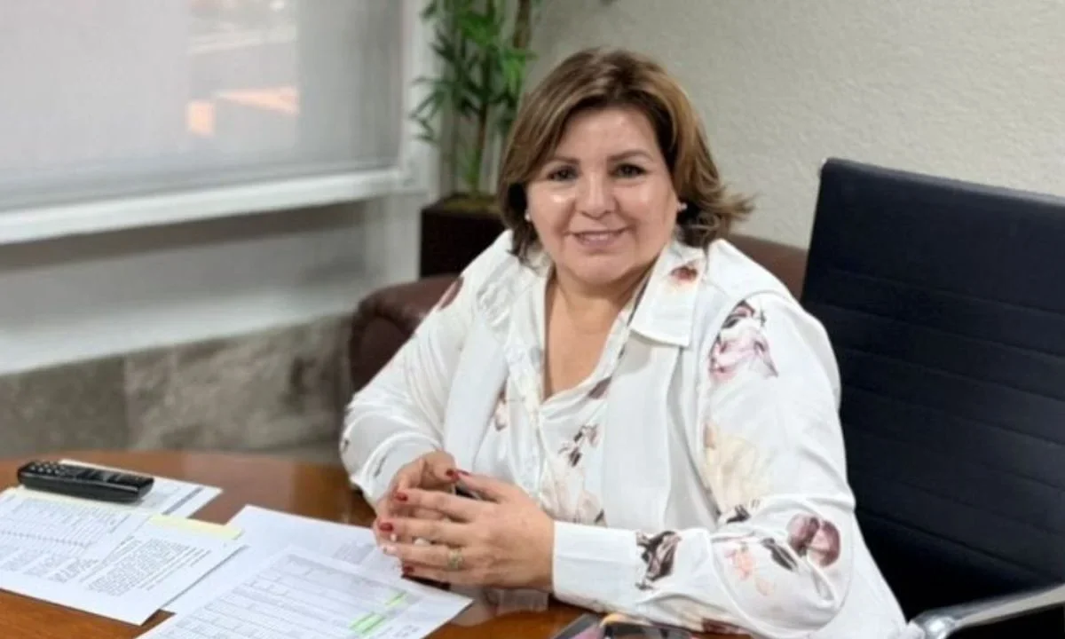 Atacan a balazos a Nora Alicia Biebrich, alcaldesa de Bacanora, su hijo muere en el ataque
