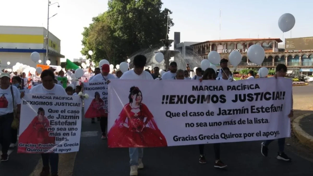 Pobladores exigen el esclarecimiento del asesinato de Jazmín Estefani en Uruapan