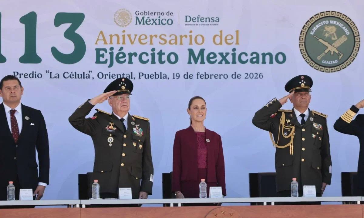 Sheinbaum celebra el Día del Ejército y aprecia la labor de las Fuerzas Armadas