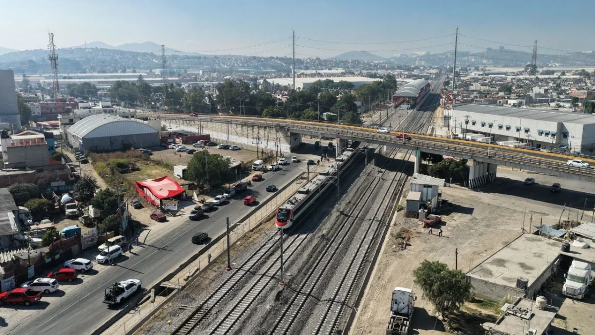 Antes de Semana Santa operará el tren CDMX al AIFA, indica Sheinbaum