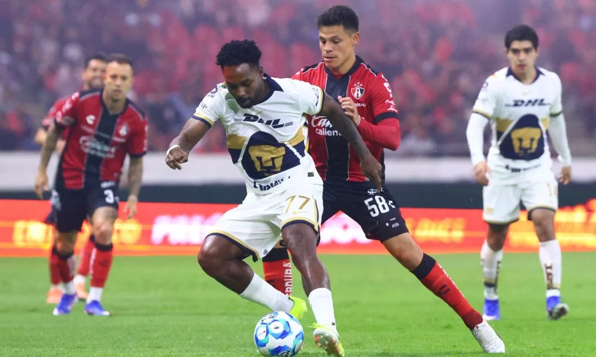 Pumas estuvo a punto de llevarse el triunfo en la jornada 5 del Clausura 2026, pero Atlas rescató un empate que lo deja cuarto de la tabla.