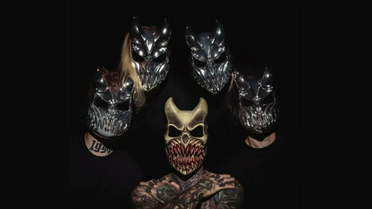Autoridades de un distrito de Estambul cancelaron conciertos de heavy metal y clausuraron temporalmente el recinto tras señalamientos de “satanismo”.