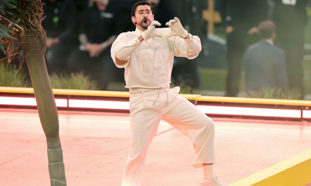 Desde Pedro Pascal hasta Karol G, ellos fueron los famosos latinos presentes en La Casita de Bad Bunny, edición Super Bowl LX.