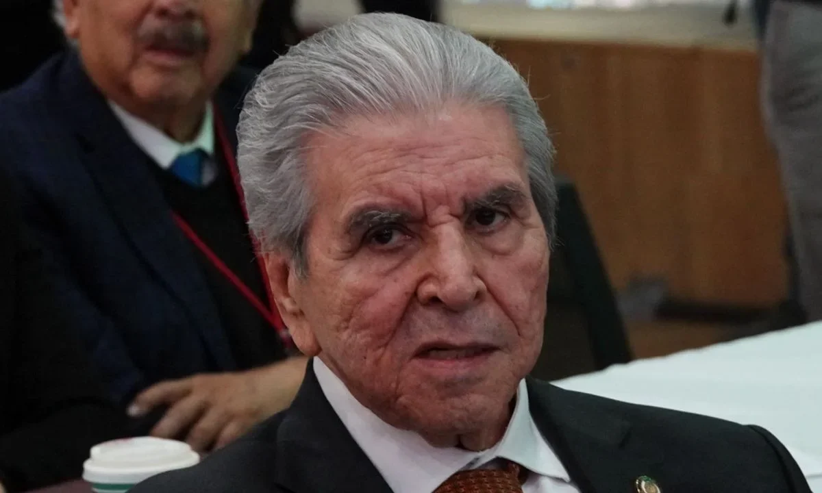 Carlos Aceves del Olmo, actual secretario general de la CTM, informó que no buscará la reelección del cargo en la Confederación.