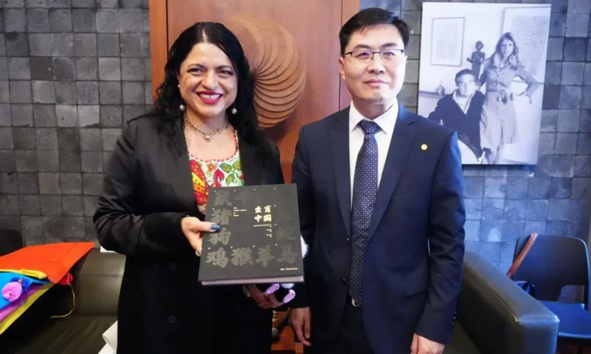 La CDMX celebró un acuerdo con la Oficina de Cultura y Turismo de Beijing, para fortalecer los intercambios turísticos y culturales.