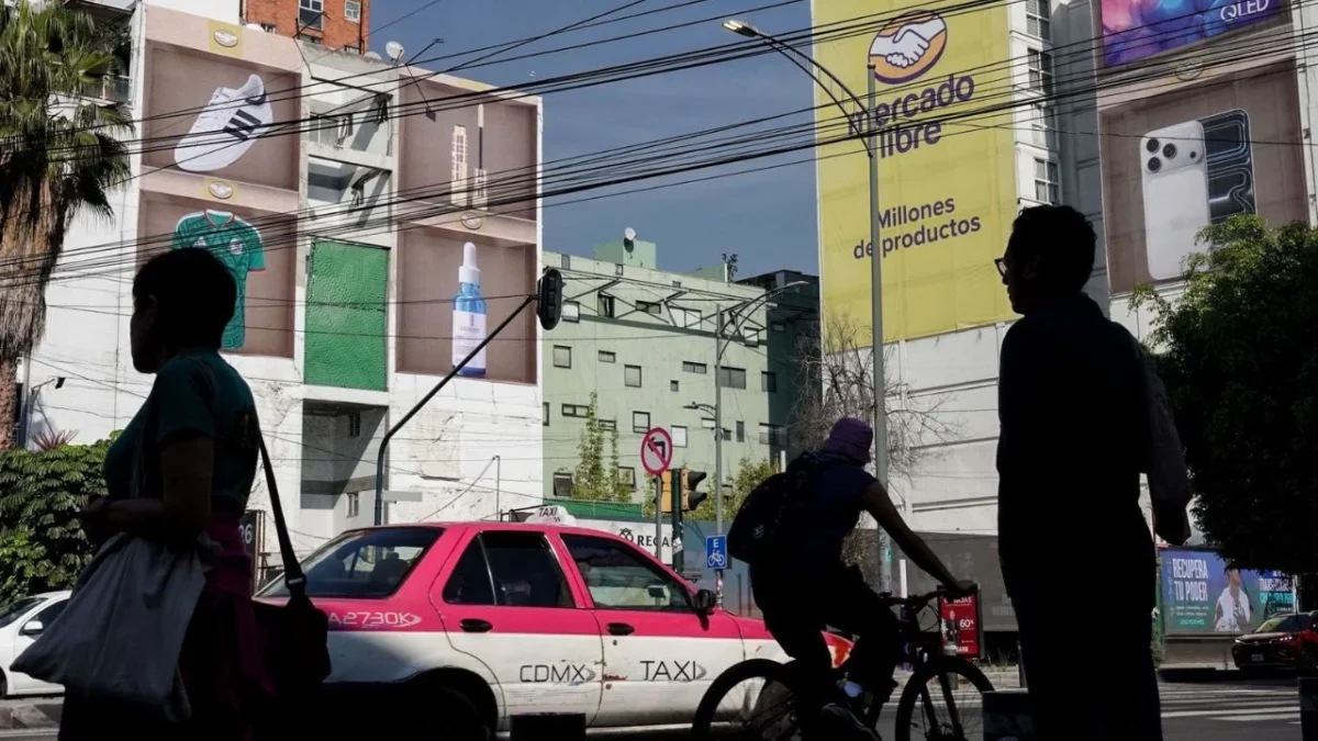 Pablo Vázquez, titular de la SSC, informó que la CDMX sigue funcionando con normalidad tras la violencia desatada por caída de 'El Mencho'.