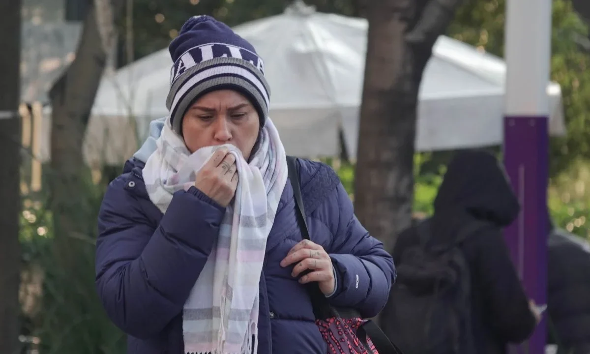 Clima hoy: El frente frío 37 avanza sobre el noreste del país con lluvias, fuertes vientos y marcado descenso térmico, mientras persiste ambiente caluroso en el occidente.