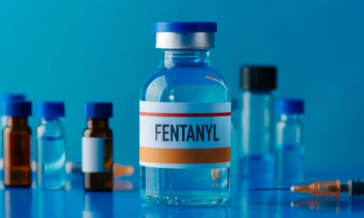 La Cámara de Representantes de Estados Unidos aprobó cancelar la emergencia por fentanilo que respaldaba el arancel de 35% a productos canadienses fuera del T-MEC.