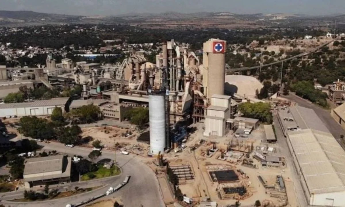 Cooperativa Cruz Azul recupera el control de la planta en Tula, Hidalgo