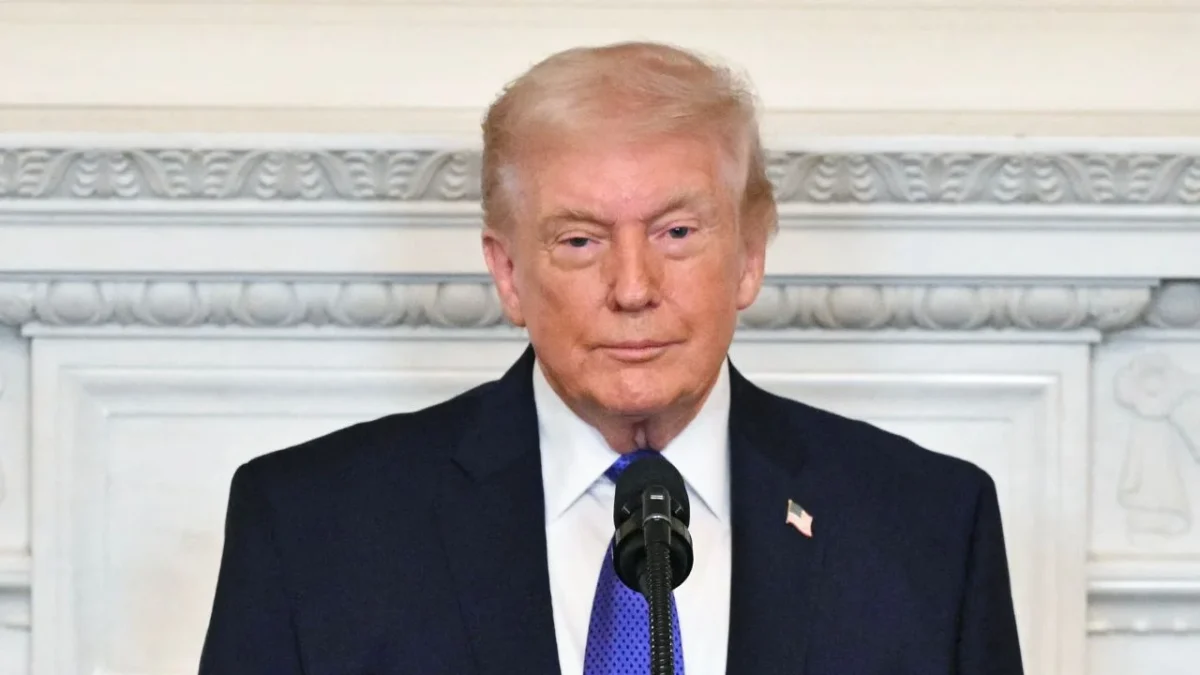 La Corte Suprema de Estados Unidos determinó por seis votos contra tres que Donald Trump excedió su autoridad al imponer aranceles