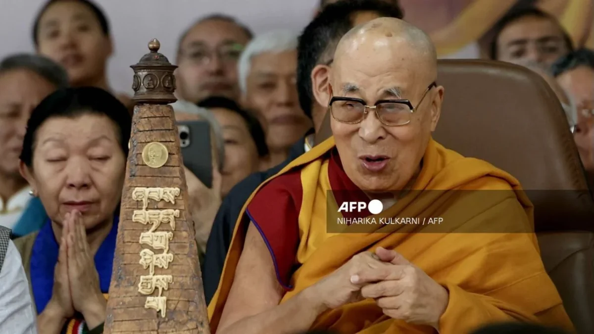 Dalái lama asegura que "nunca se reunió" con Jeffrey Epstein