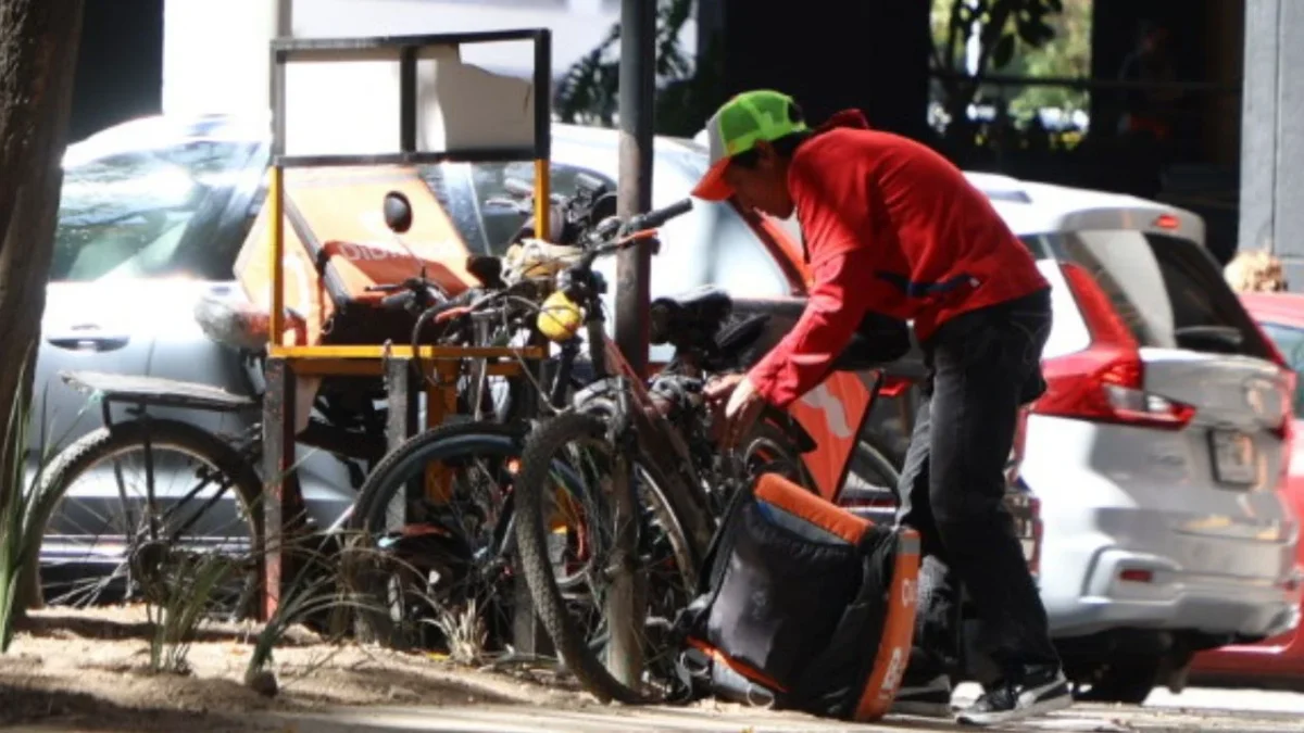 Protección. Ante el peligro de transportar productos prohibidos, los repartidores prefieren dedicarse a la entrega de alimentos y transporte de personas.