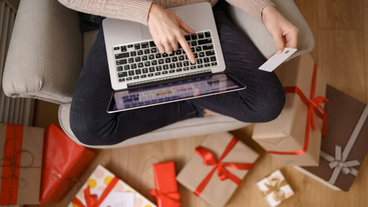Aquí te decimos cómo puedes cuidar tu bolsillo al navegar por internet, pero es necesario diferenciar entre el deseo o la necesidad.