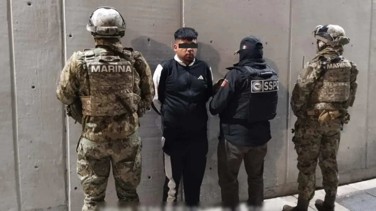 Fuentes federales señalaron que 'El Hacha' es un operador regional del CJNG, dedicado a coordinar actividades delictivas.