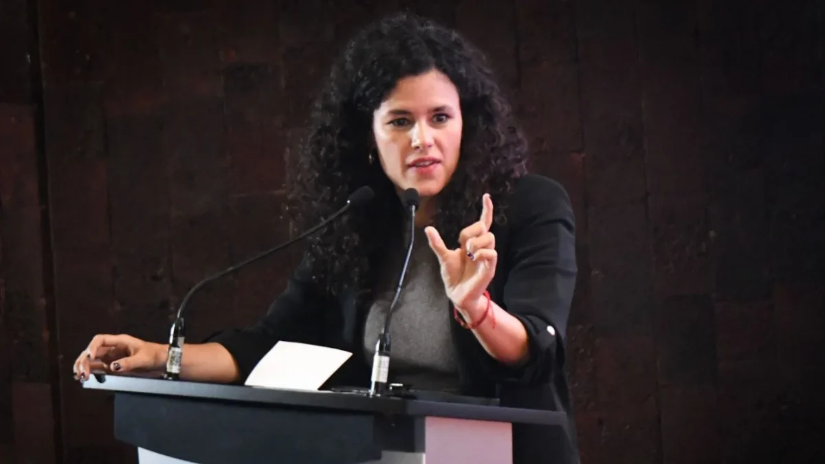La dirigente nacional de Morena, Luisa María Alcalde, advirtió que en el partido no hay intocables ni pactos de impunidad.