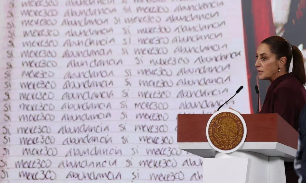 Claudia Sheinbaum cuestionó con qué recursos ha logrado vivir y establecerse en Gran Bretaña por tantos años Karime Macías.