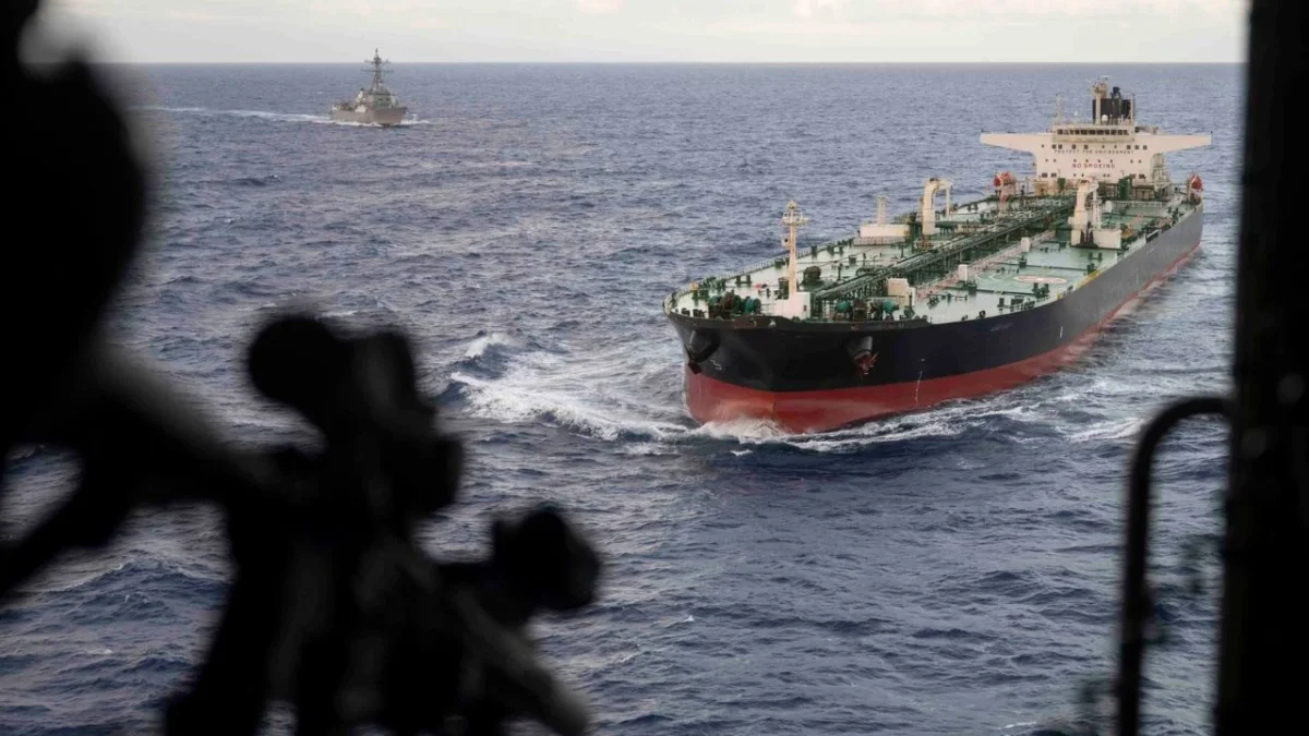 EU captura buque petrolero en el océano Índico que escapó del bloqueo en el Caribe