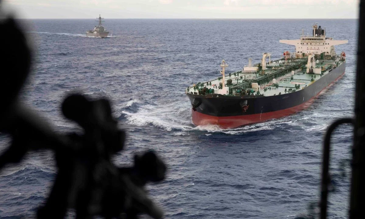 EU captura buque petrolero en el océano Índico que escapó del bloqueo en el Caribe