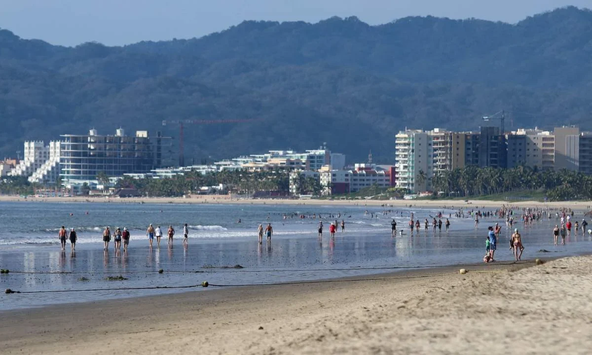 La FGR y la UIF investigan al resort Kovay Gardens de Puerto Vallarta, que al parecer estaría vinculada al CJNG.