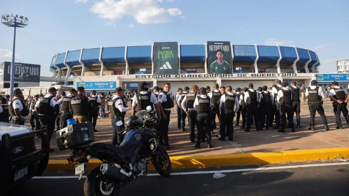 De cara al partido amistoso entre México y el representativo de Islandia, el gobierno de Querétaro implementó un dispositivo de seguridad.
