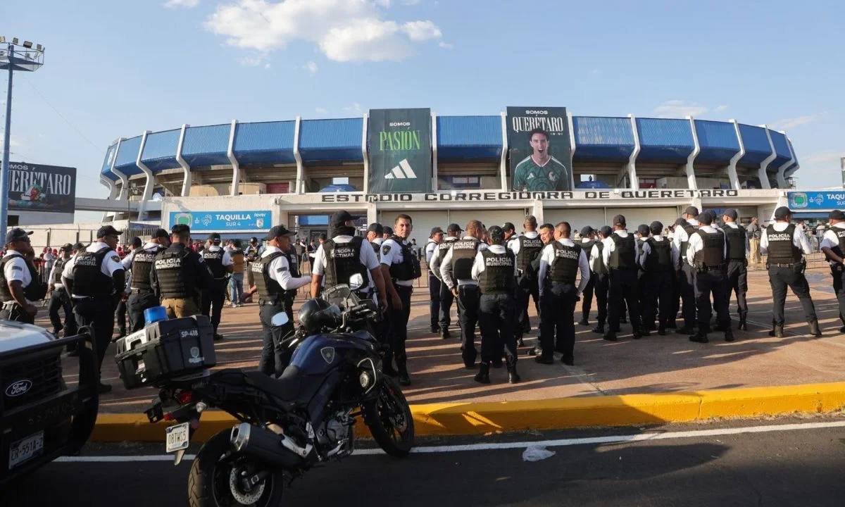 De cara al partido amistoso entre México y el representativo de Islandia, el gobierno de Querétaro implementó un dispositivo de seguridad.