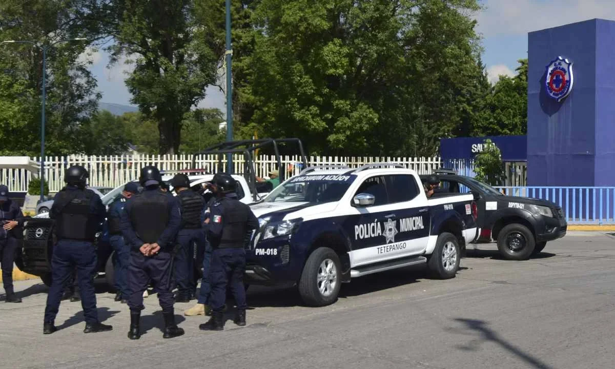 Hay 33 detenidos tras recuperación de cementera de la Cooperativa Cruz Azul en Tula, Hidalgo.