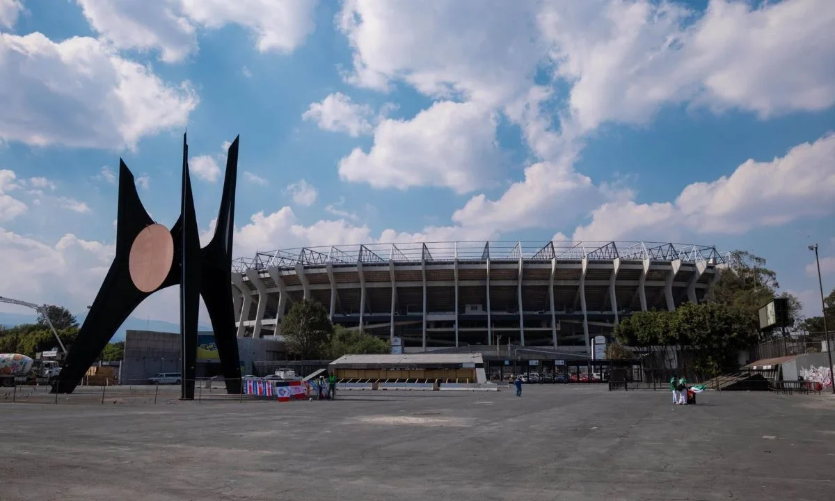 Impulsa Morena iniciativa contra violencia en estadios rumbo a Mundial 2026
