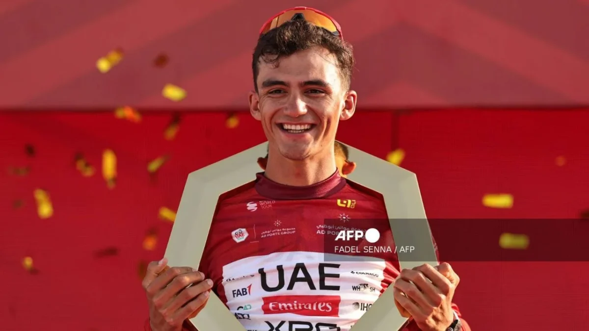 Isaac del Toro se corona campeón en el UAE Tour 2026