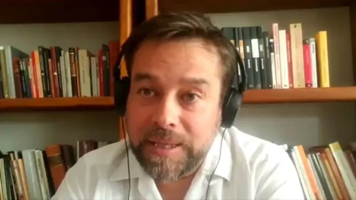 Jesús Ramírez-Bermúdez, especialista en Neuropsiquiatría, es reconocido en varios países por sus trabajos y libros sobre neurociencias.
