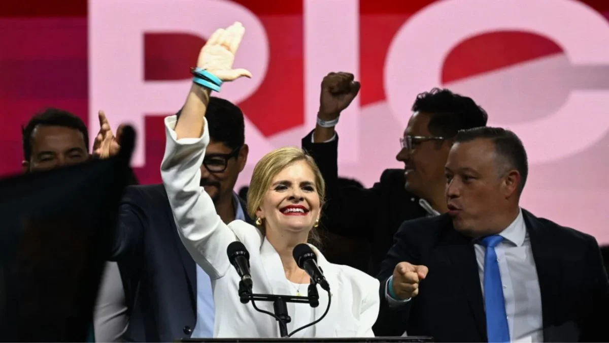 La candidata de derecha Laura Fernández ganó el domingo las elecciones presidenciales de Costa Rica por amplia mayoría.
