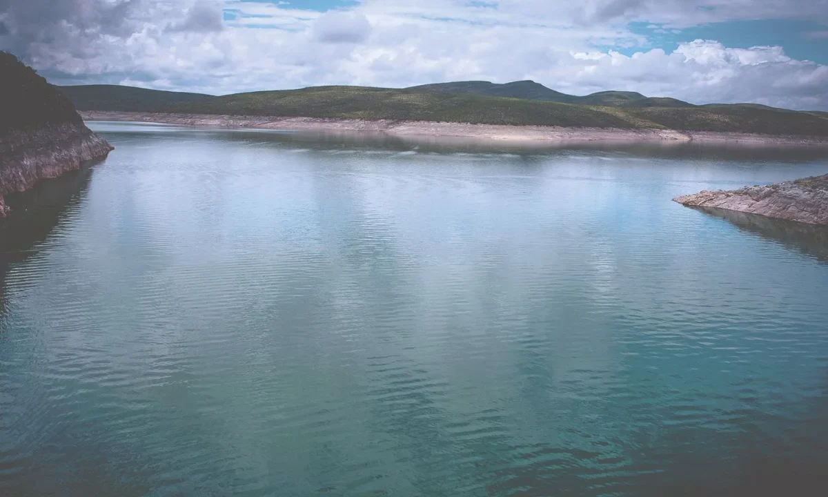 La Presidenta de México descartó afectaciones en NL, por entrega de agua a EU para cumplir con Tratado de 1944, revisará caso de Tamaulipas.