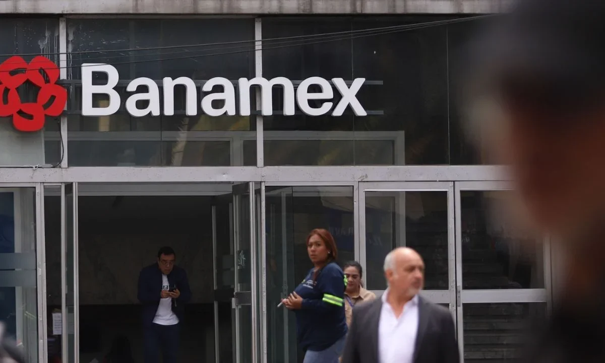 Tras la caída de 'El Mencho' en Jalisco, varios bancos anuncian el cierre de operaciones el lunes por motivos de seguridad.