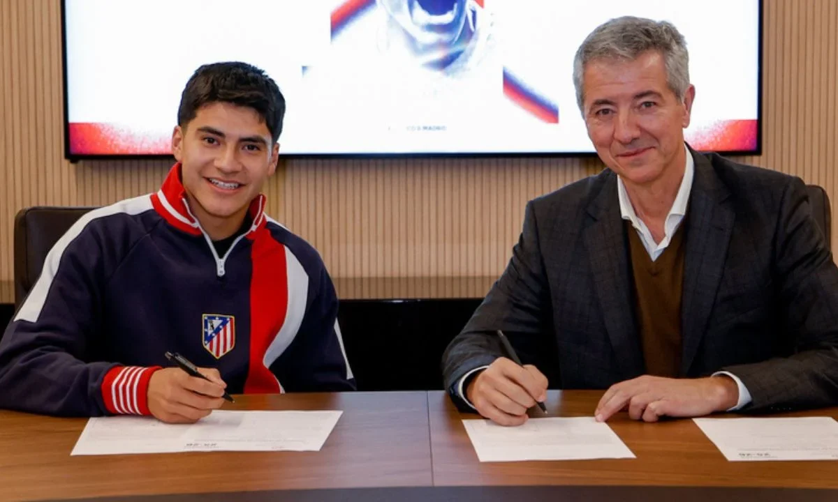 ‘¡Bienvenido Obed Vargas!’, así recibió el Atlético de Madrid al jugador mexicano quien estará en el club español hasta el 2030.
