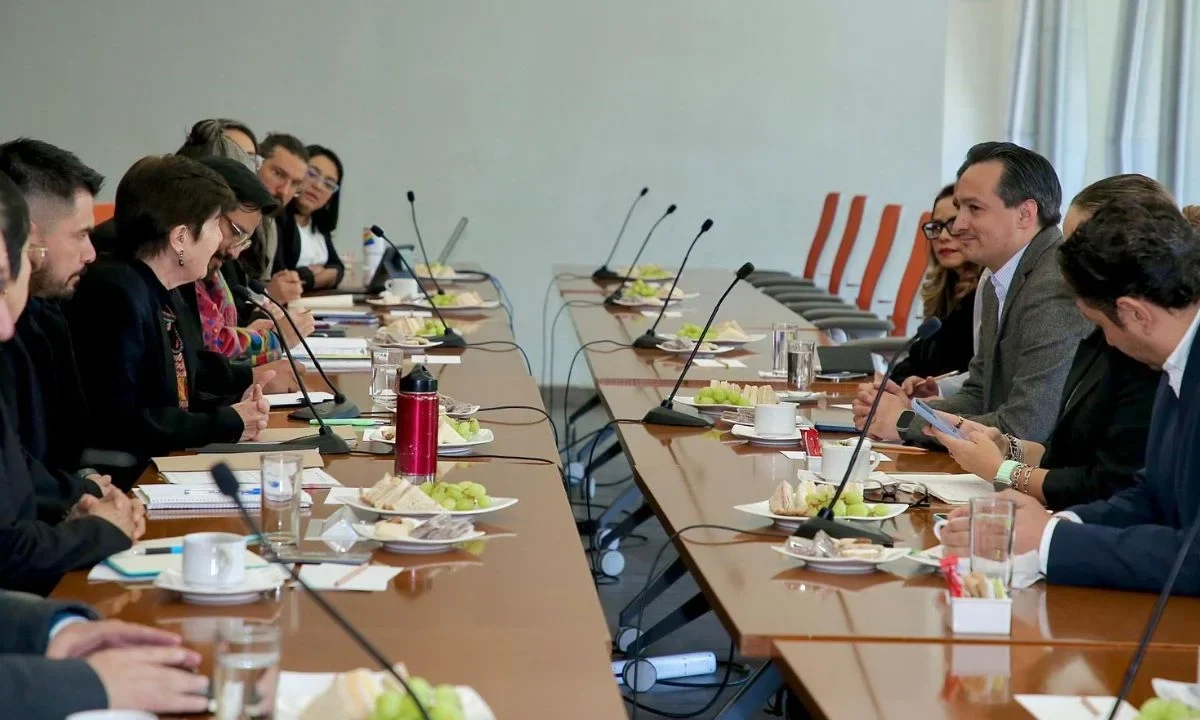 La bancada del PAN en el Congreso capitalino propondrá establecer una segunda vuelta en la elección de Jefatura de Gobierno y prohibir la creación y operación de programas sociales durante los procesos electorales.