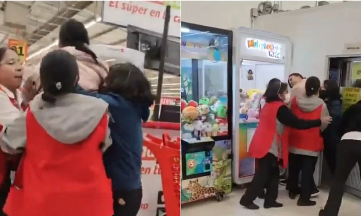 Empleadas de un supermercado sorprendieron a una mujer robando en la tienda en Puebla, fingió estar embarazada.
