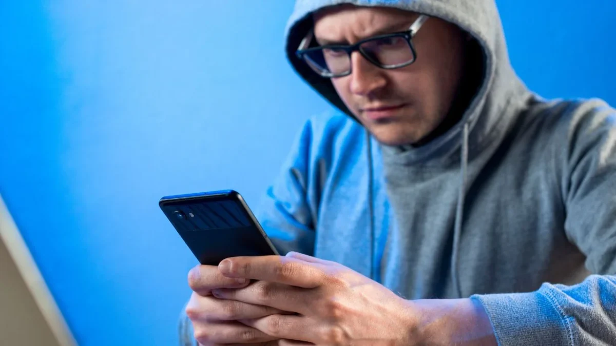 El regidor priista de Ixmiquilpan denunció públicamente la existencia de los archivos compartidos en grupos de Whatsapp, Telegram y Signal.