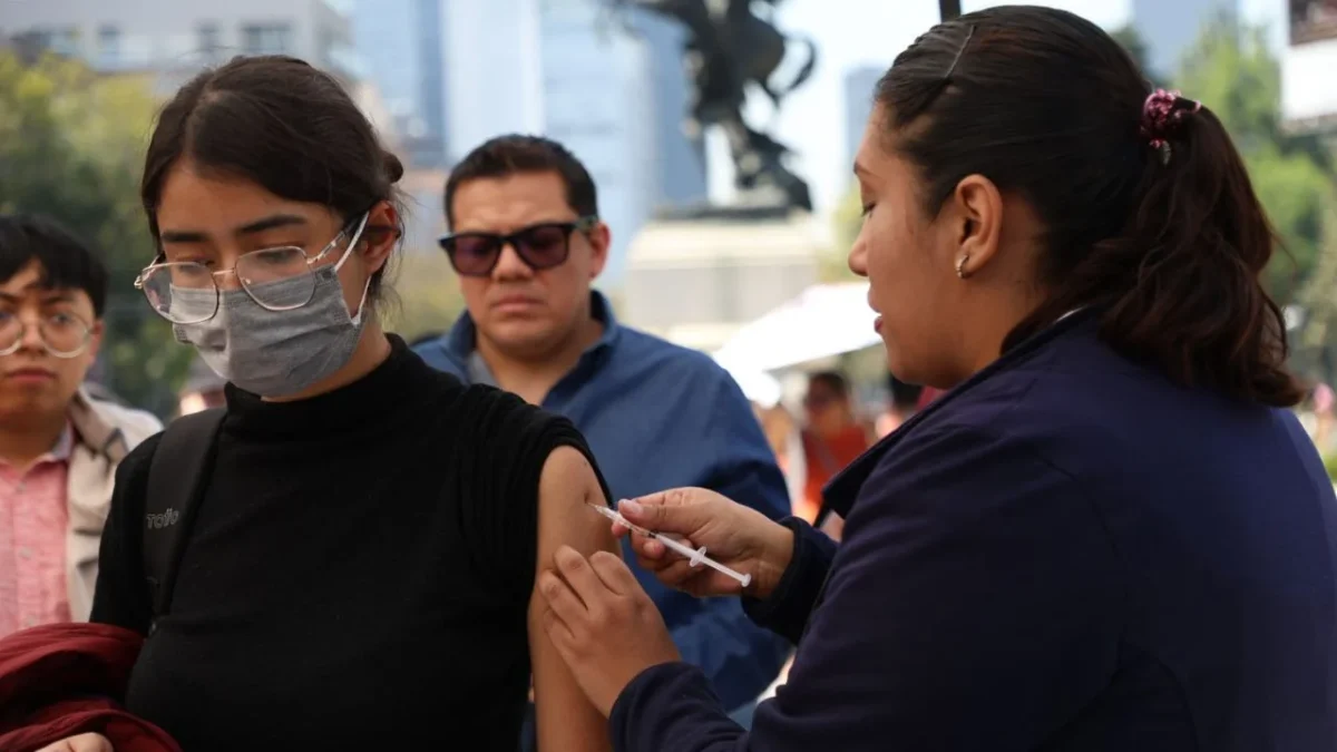 La CDMX cuenta con 124 puntos estratégicos de vacunación contra el sarampión, ubicados en estaciones del Metro y en espacios públicos.