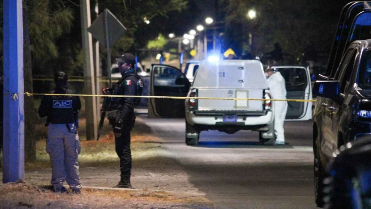 La crisis de inseguridad que se vive en el país, dejó una violenta jornada nocturna este martes, en 3 estados del país, entre ellos, Guanajuato.