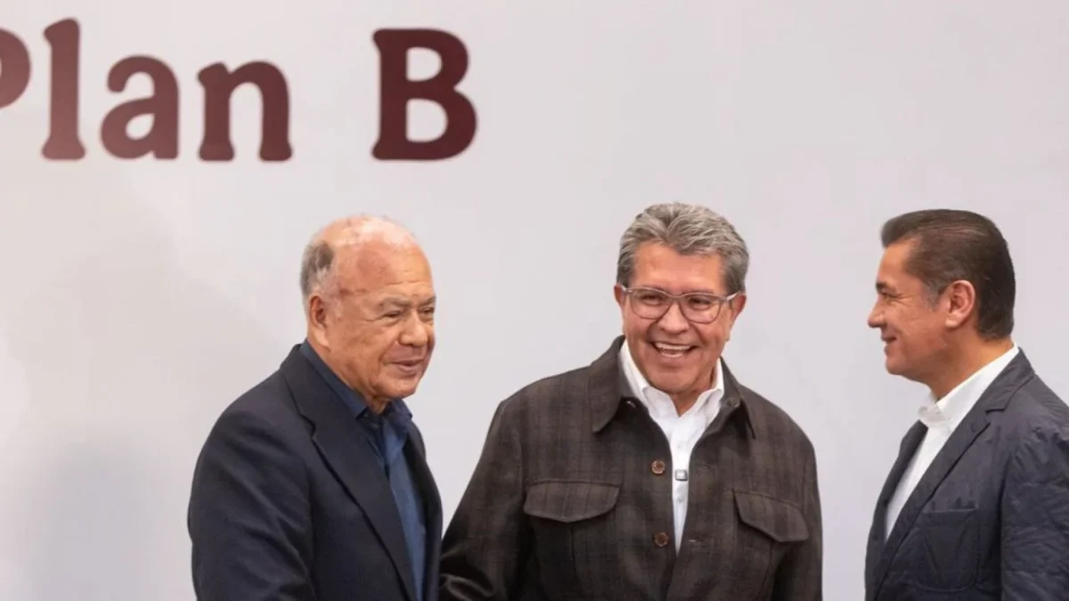 Analiza Monreal Plan B de reforma electoral, advierte que lo abordarán 'con responsabilidad'