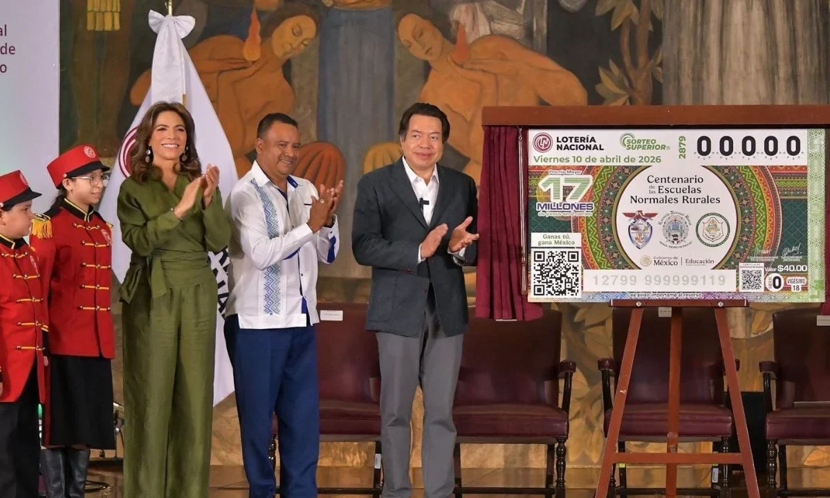 Lanzan billete de Lotería en honor a normal de Ayotzinapa