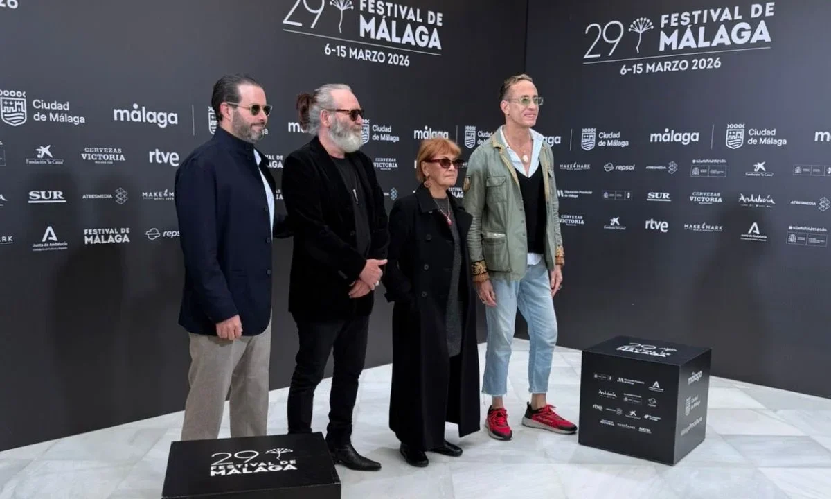 'Neurótica anónima' es recibida con ovaciones en Málaga