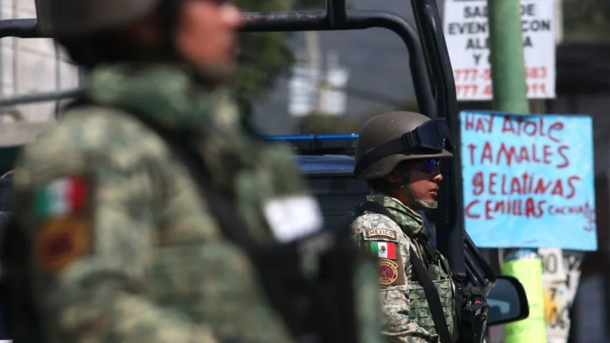 Por falsa amenaza de bomba evacúan kínder y tienda de conveniencia en Reynosa