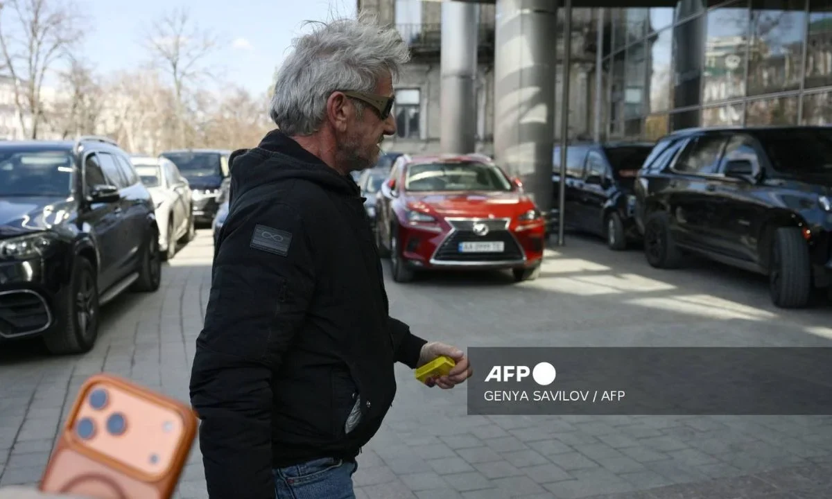 Sean Penn no recibió su Oscar porque está en Kiev para apoyar a Ucrania