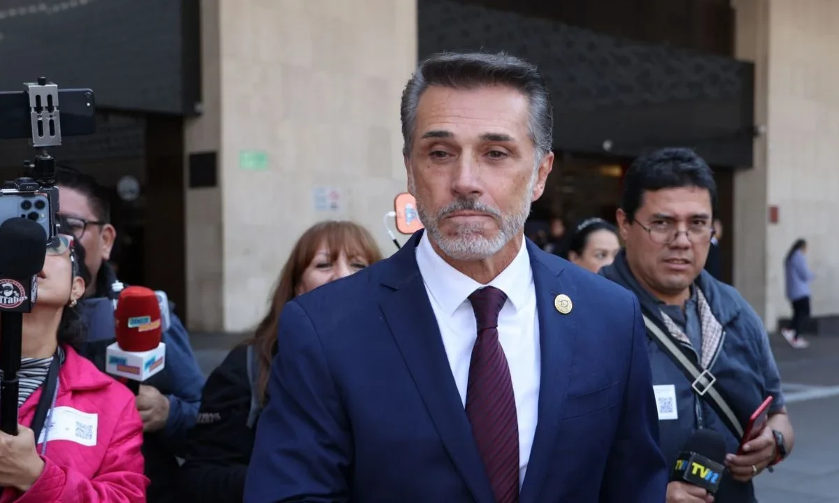 Sergio Mayer regresa a San Lázaro arrepentido, para él fue 'políticamente incorrecto' salirse