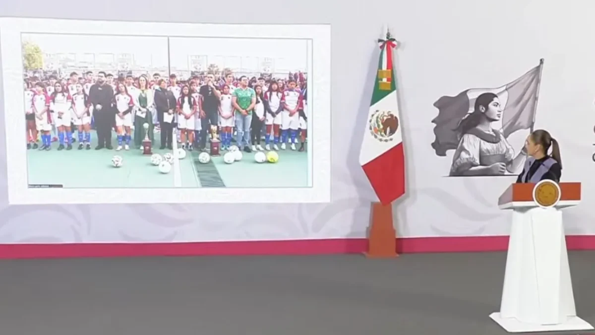 Claudia Sheinbaum y Gianni Infantino