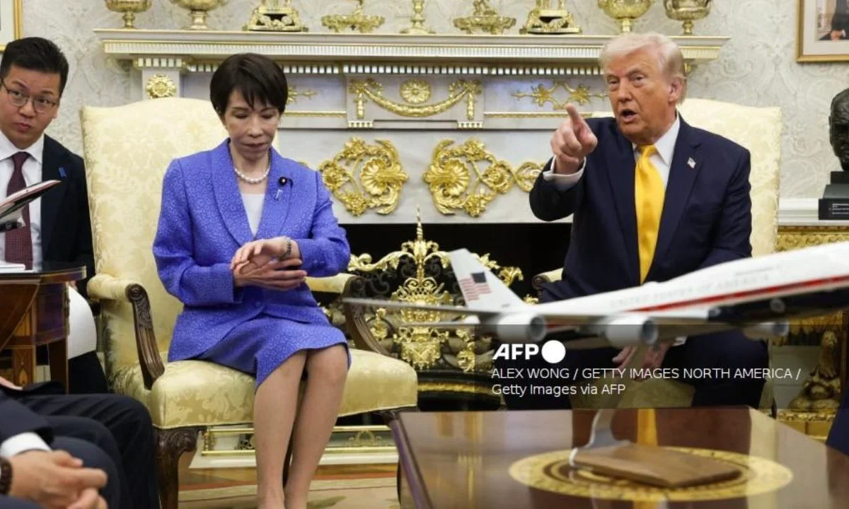 Trump hace un mal chiste sobre Pearl Harbor frente a Primera Ministra japonesa