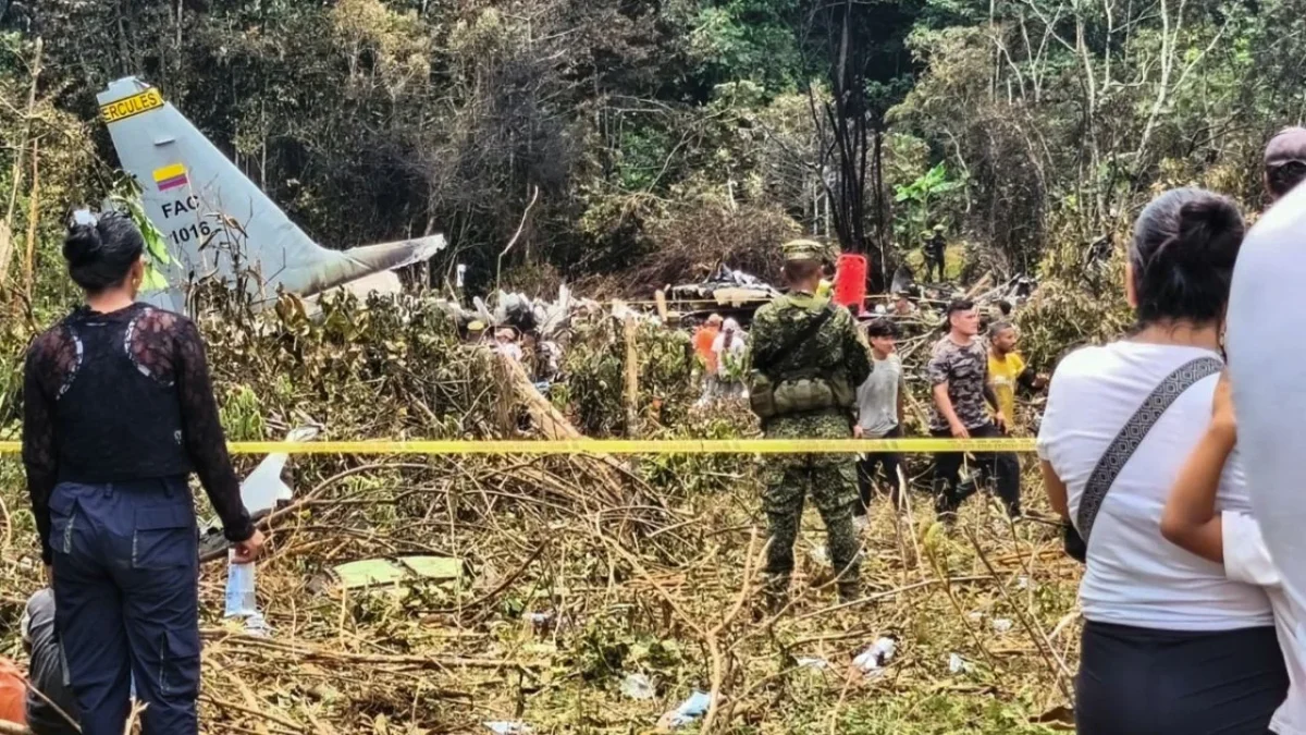 El accidente de un avión militar en el suroeste de Colombia dejó 66 muertos y decenas de heridos, según Fuerzas Militares.