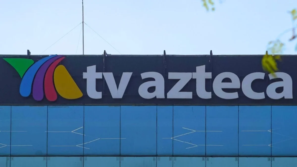 Un juzgado federal admitió a trámite el concurso mercantil presentado por TV Azteca, con el que busca reorganizar sus estados financieros.