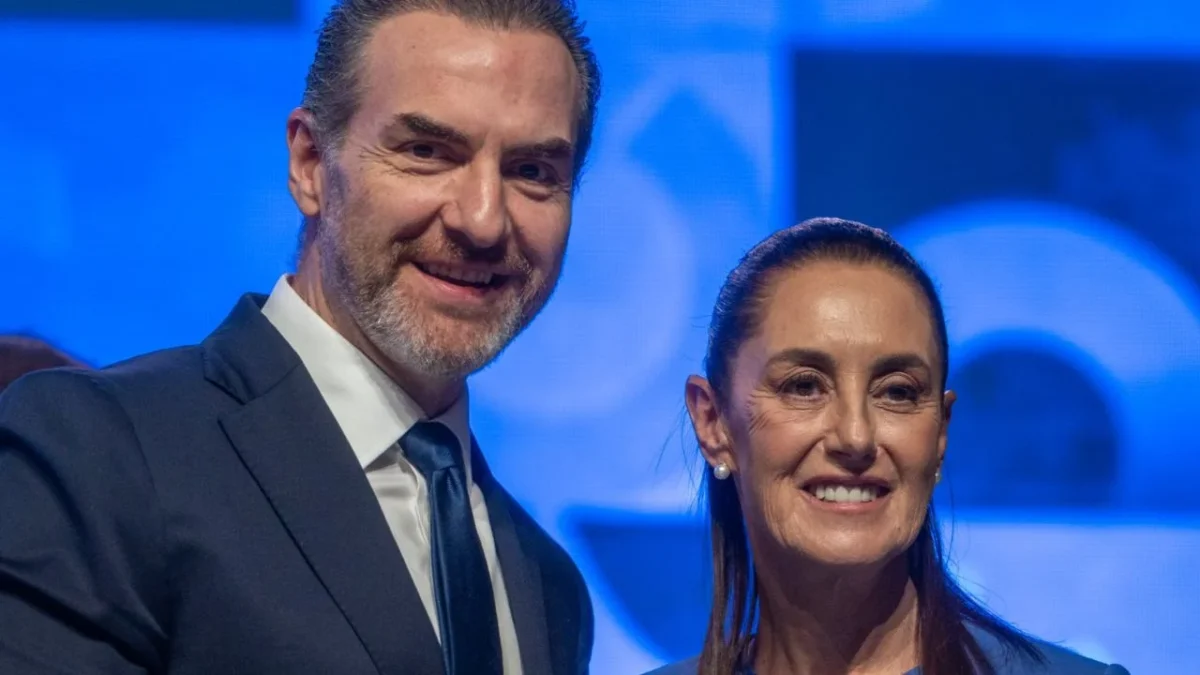 Adrián de la Garza, subrayó ante la presidenta Claudia Sheinbaum la importancia de la coordinación con el Gobierno Federal para mejorar la atención a la ciudadanía